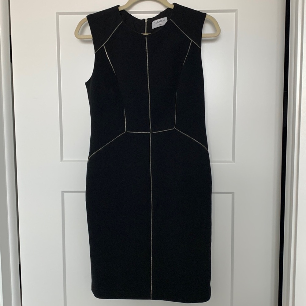 Black Sleeveless Zipper Dress